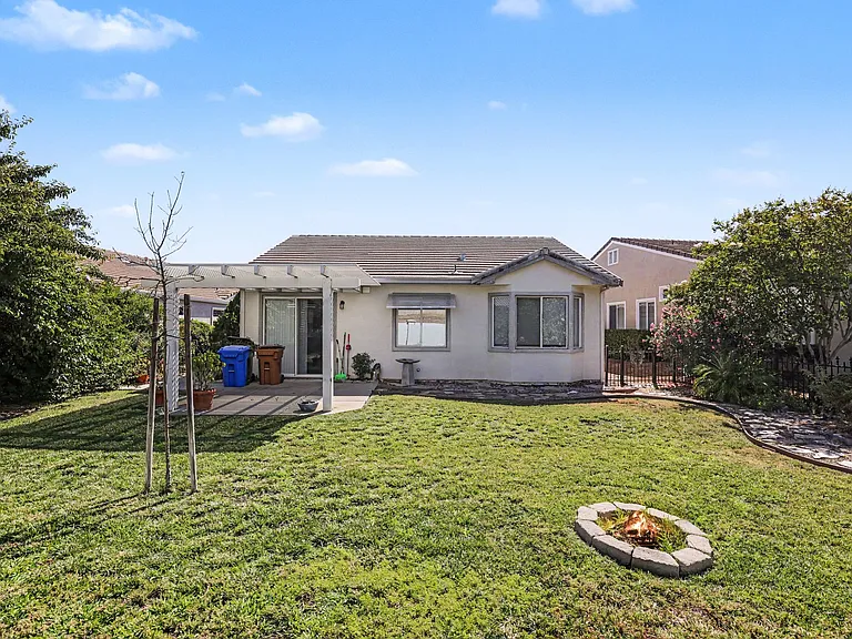 337 Upton Pyne Dr — Photo 6