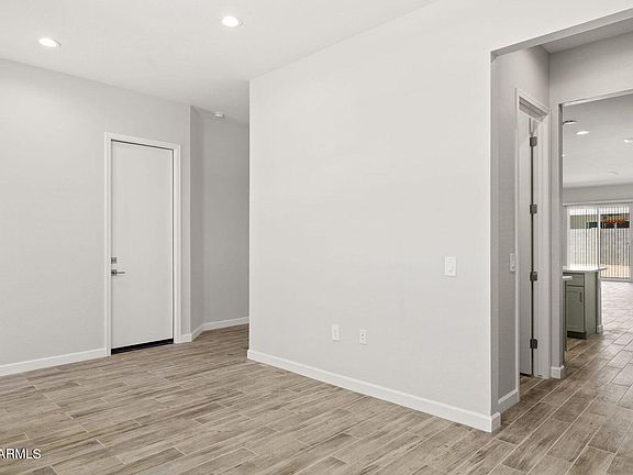5th image of 10448 W Salter Drive
