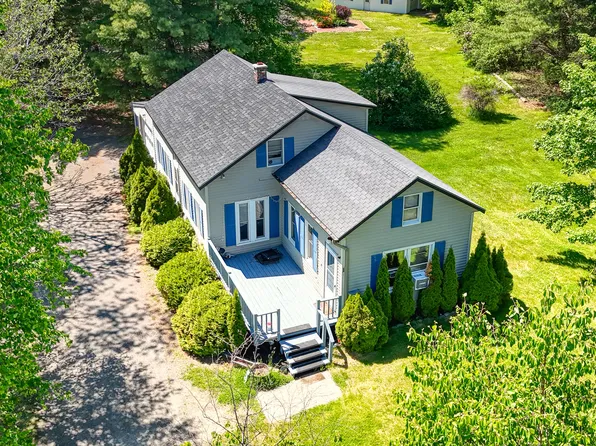 1 Janabye Lane, Hallowell, ME 04347
