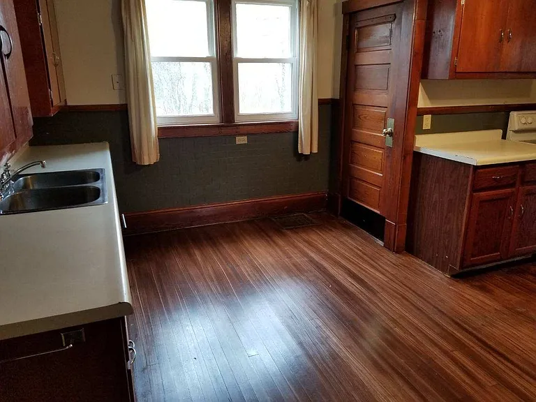 4826 W Folsom St — Photo 10