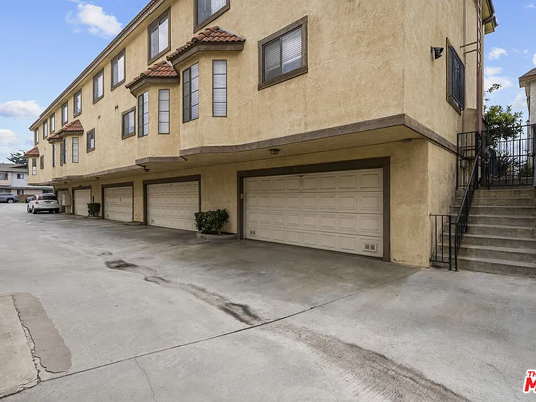 417 N Alhambra Ave #B — Photo 29