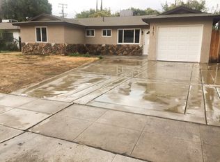 2343 E Holland Ave, Fresno, CA 93726