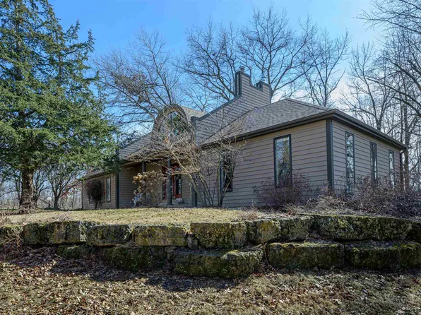 602 Monroe St, Galena, IL 61036