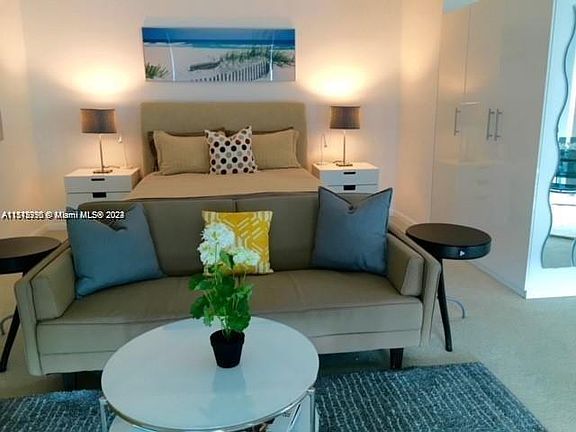 2nd image of 244 Biscayne Blvd APT 3705