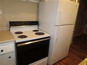 5th image of 415 E 1st Ave APT 8