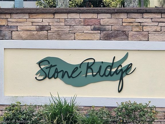 2nd image of 1260 Stone Ridge Cir