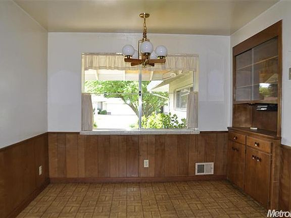 2nd image of 6636 Gloria Dr