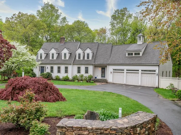 11 Kimball Rd, Hopkinton, MA 01748