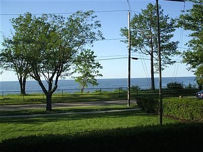 3rd image of 13417 Cliff Dr