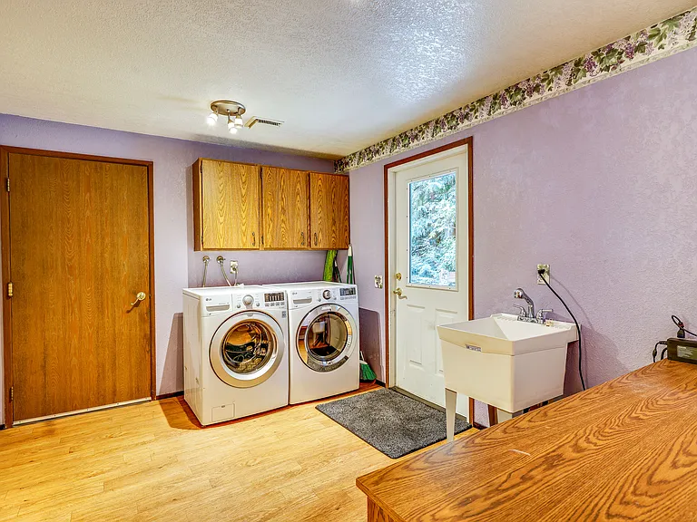 21988 Urdahl Rd NW — Photo 17