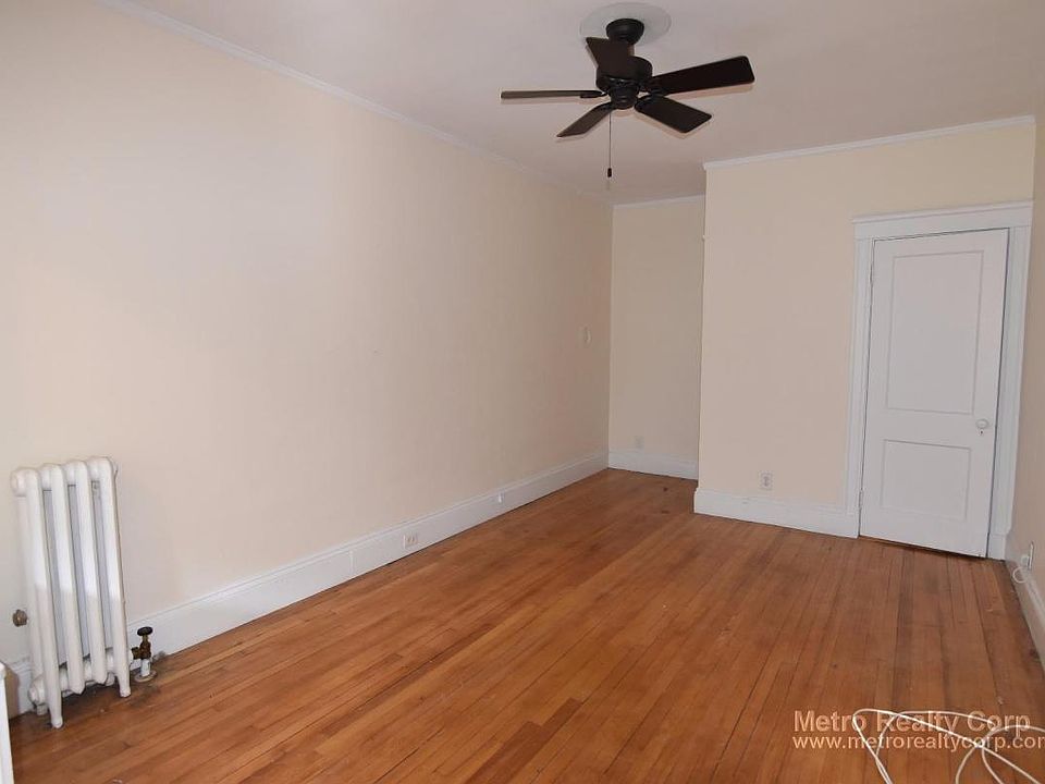 1st image of 127-1 Babcock St #7