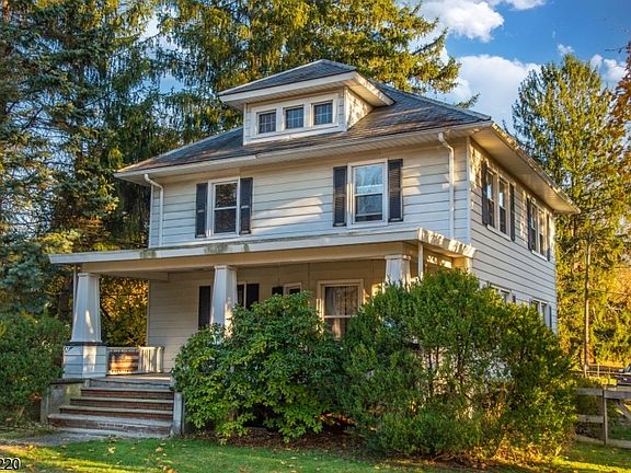 2nd image of 76 Unionville Ave