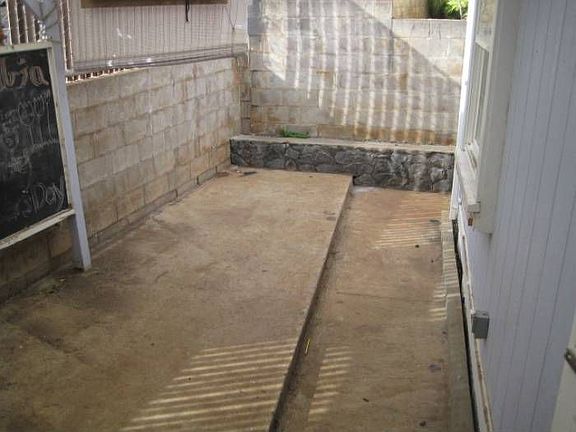 5th image of 119 Konahau Ln