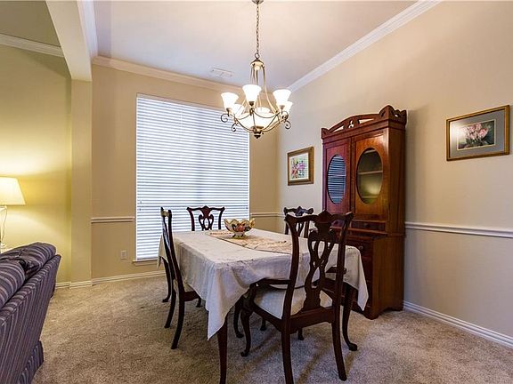 5th image of 3117 Stinson Dr