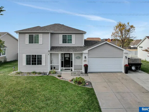 7737 S 28th St, Lincoln, NE 68516