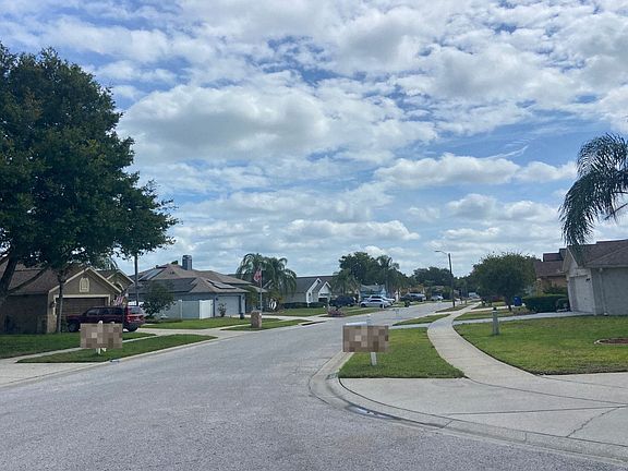 5th image of 22244 Willow Lakes Dr