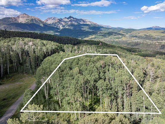 3rd image of Elk Run Lot 3