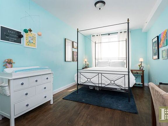 4th image of 13-11 Jackson Ave #3D