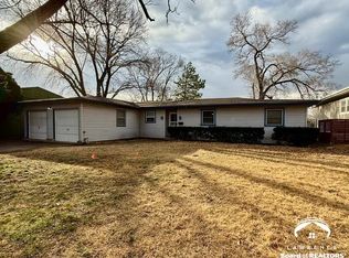 1727 W 26th St, Lawrence, KS 66046