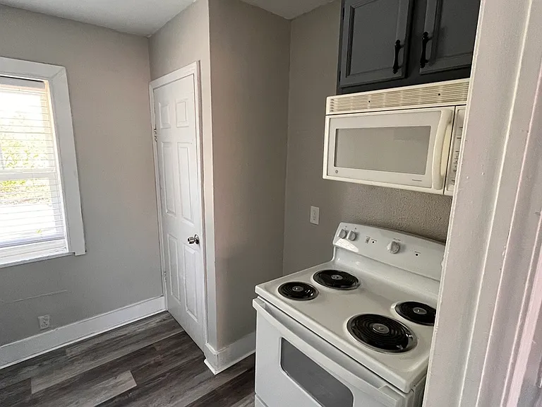 3650 Otterbein Ave #3650 — Photo 2