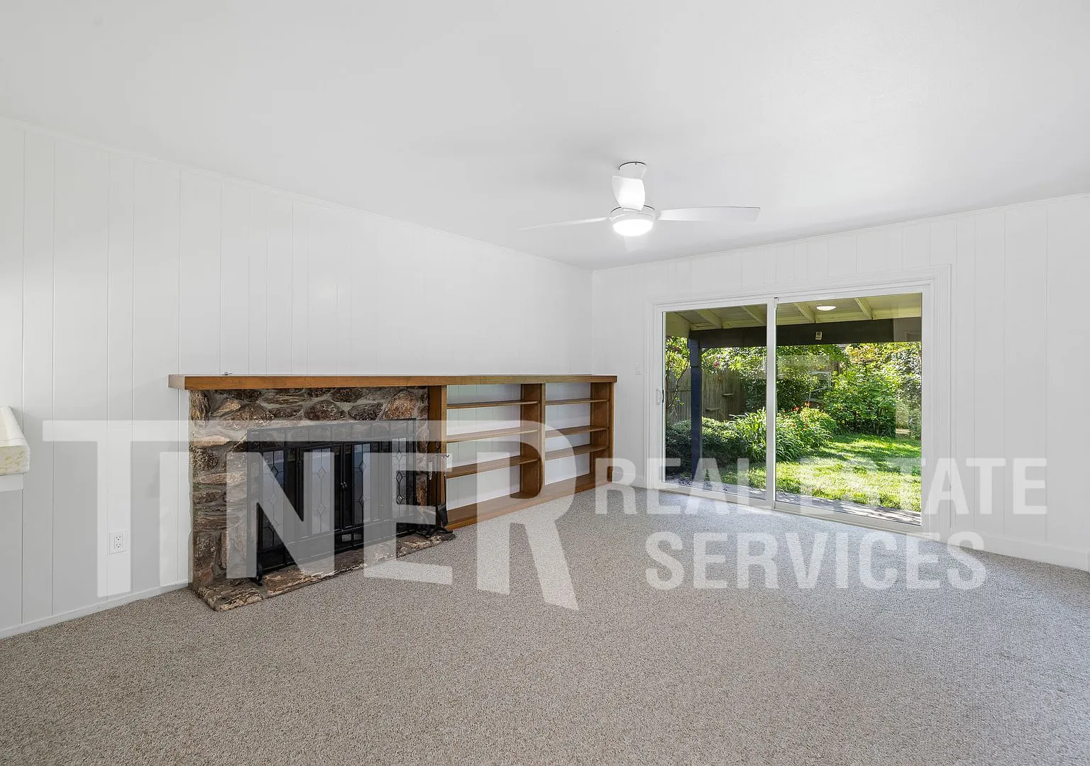 6406 Winding Way - Tier 2 - Spacious Carmichael Home with Lush Backyard — Photo 2
