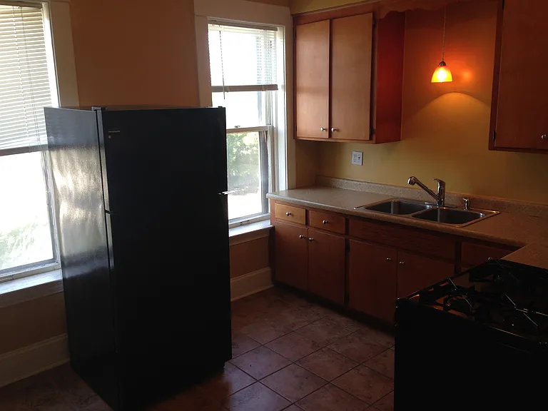 2716 Hennepin Ave S #31 — Photo 10