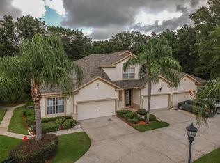 1307 Big Pine Dr, Valrico, FL 33596