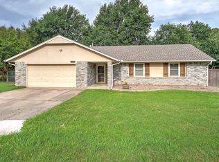 416 N Fir Ave, Broken Arrow, OK 74012