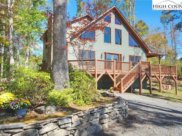 168 Green Berry Lane, Vilas, NC 28692