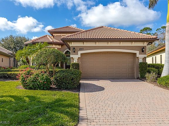 3rd image of 8311 Provencia Ct