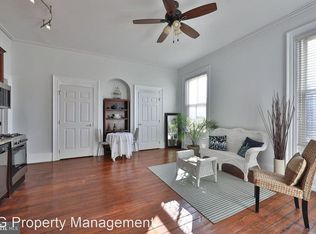 1629 Green St #3, Philadelphia, PA 19130