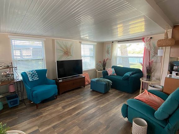 5th image of 2527 Turtleback Way #303