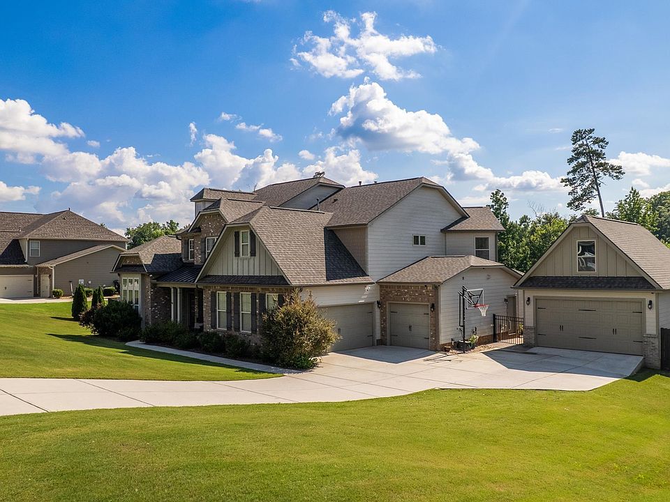 1st image of 5 Vineyard Way