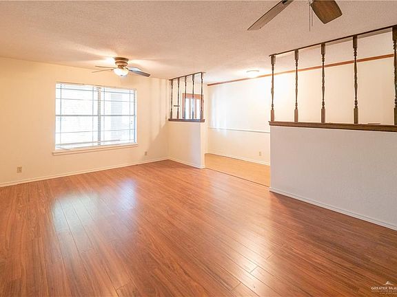2nd image of 2408 Louis Pl