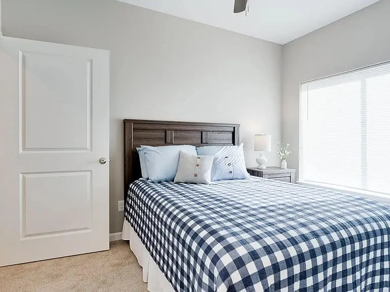 Circle Pines, MN Lexington Lofts | Sedona | Bedroom
