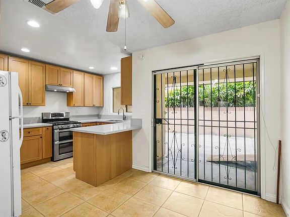 5th image of 14424 Adoue Pl