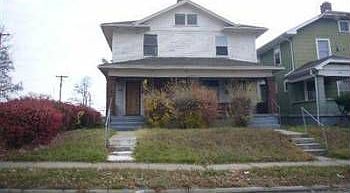 1st image of 2058 Catalpa Dr