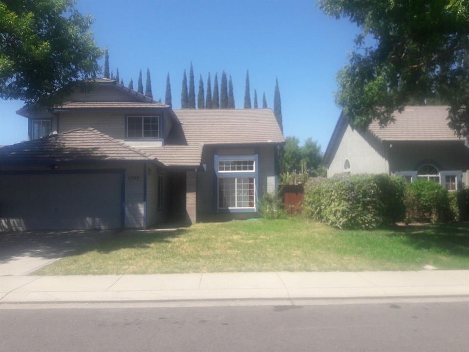1st image of 1505 Caulfield Dr
