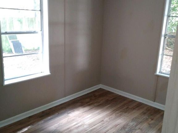 5th image of 5120 E 11th St