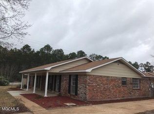 2520 Westgate Pkwy, Gautier, MS 39553