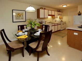 1127 Capeharbor Ct APT 38, Fayetteville, NC 28314