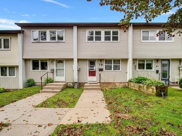 79 Ridge Valley Rd, Halifax, NS B3P 2E5