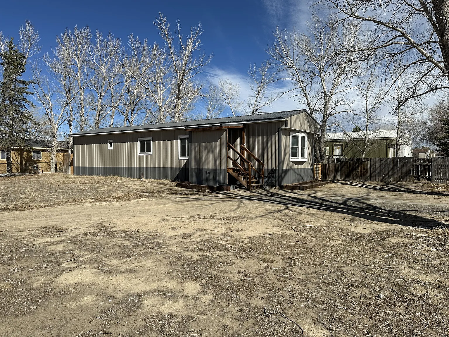 2 bed, 836 sqft, $800 — Photo 2