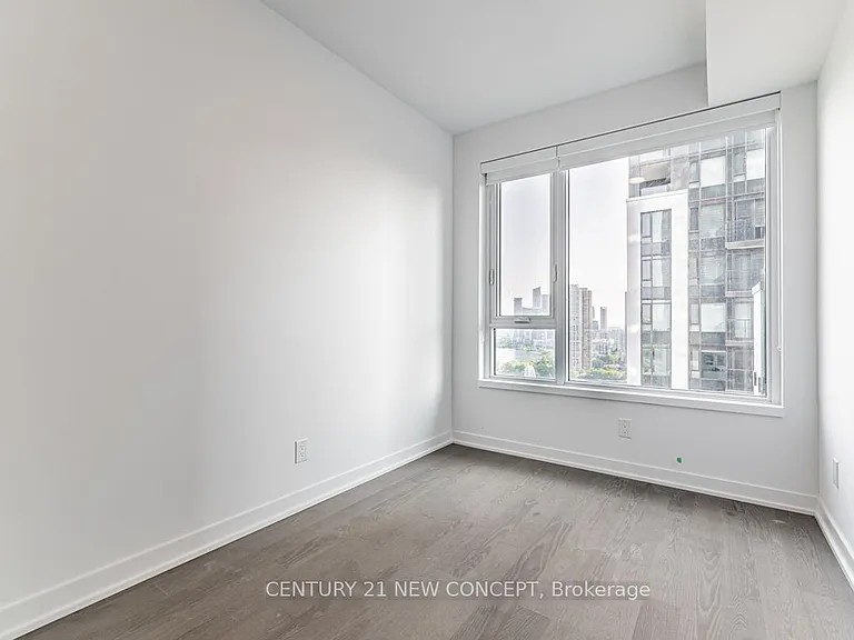 1926 A Lake Shore Blvd W #3010 — Photo 8