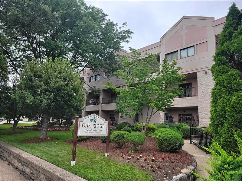 640 5th St APT 303, Oakmont, PA 15139 Zillow