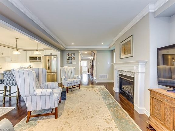4th image of 22 Spring Creek Dr #33