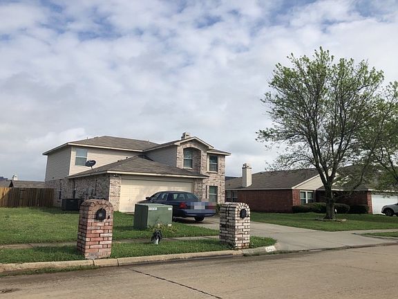 3rd image of 14723 Bridle Bend Dr
