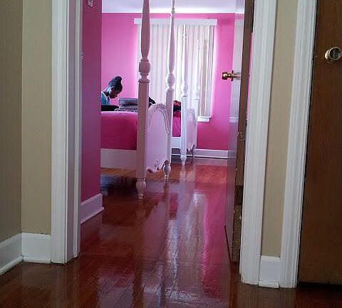 3rd image of 1102 Manchester Ave
