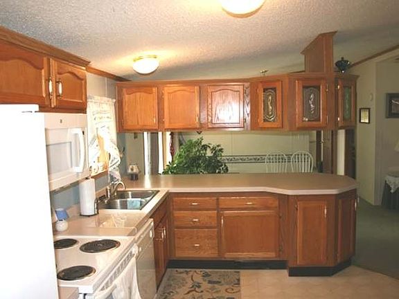 5th image of 3401 S Finley Lake Ave