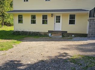 13701 Mount Olivet Rd, Stewartstown, PA 17363